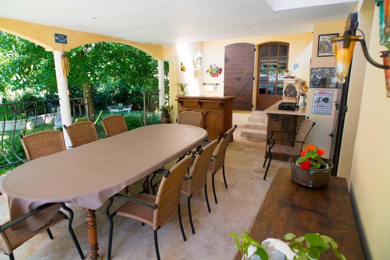 Mas Des Sentes Petit T1 Lägenhet Nans-les-Pins Exteriör bild